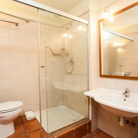 Pelegri - Onyarapartment's Com * Girona